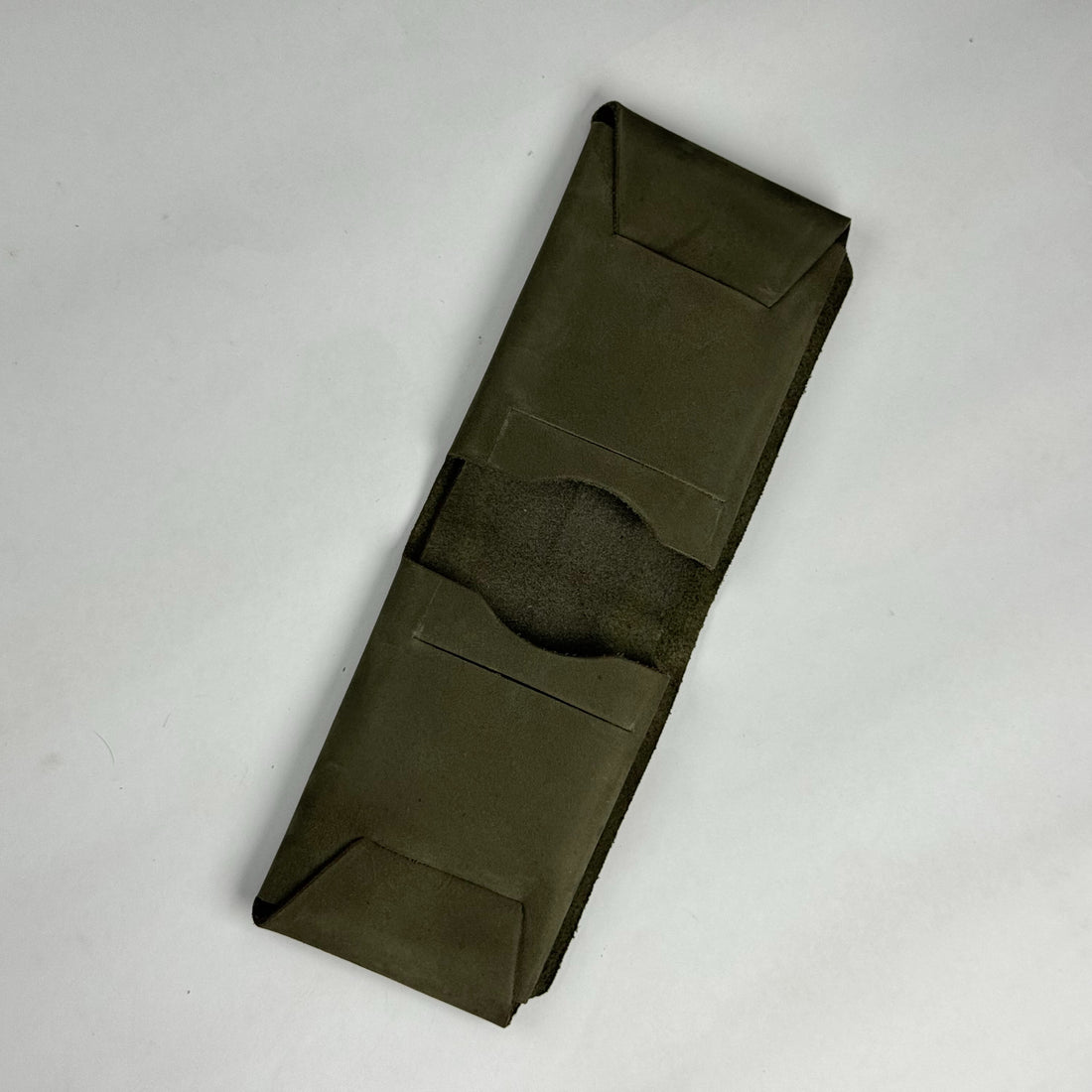 Unstitched Premium Leather Wallet – Minimal & Timeless Design
