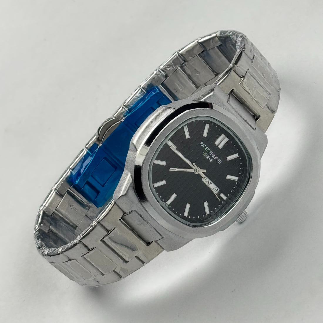 PP Nautilus Black Dial – Luxury Stainless Steel Watch for Men