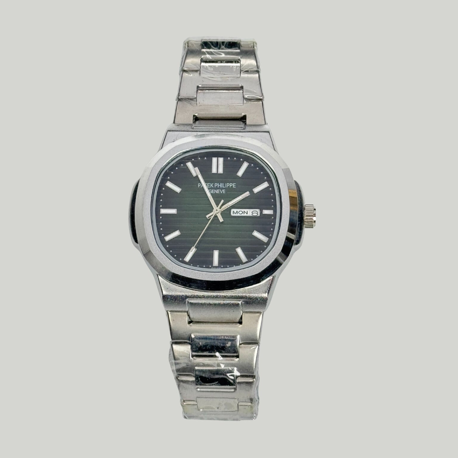 PP Nautilus Green Dial – Premium Stainless Steel Men’s Watch
